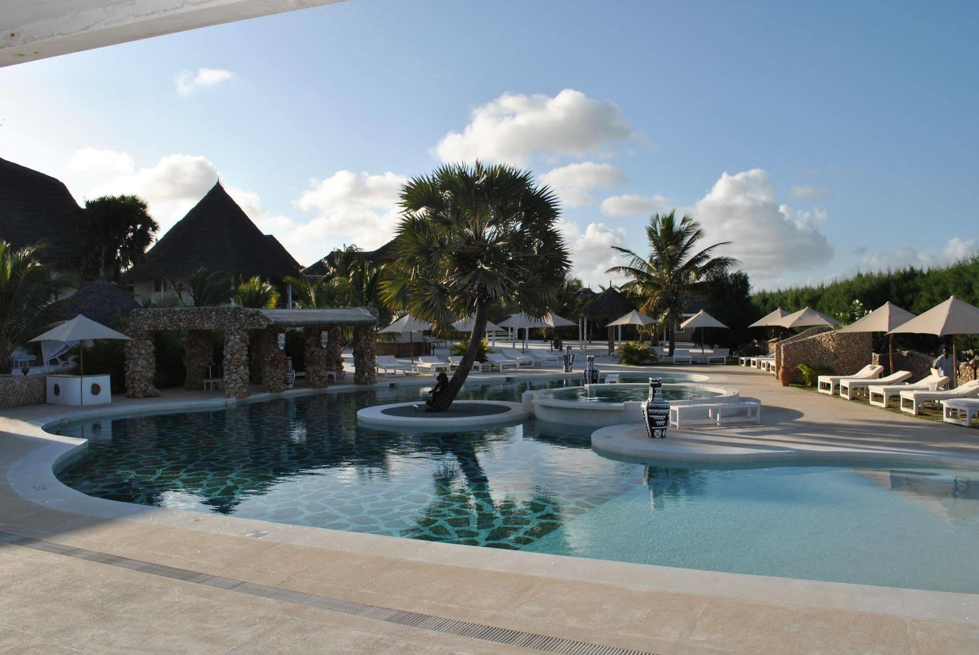 Kola Beach Resort Mambrui Dış mekan fotoğraf